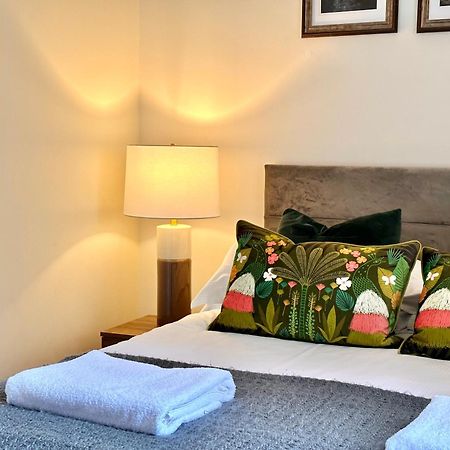 Апартаменты Clifford'S Reach At Bluebridge Court With Free Parking Йорк Экстерьер фото