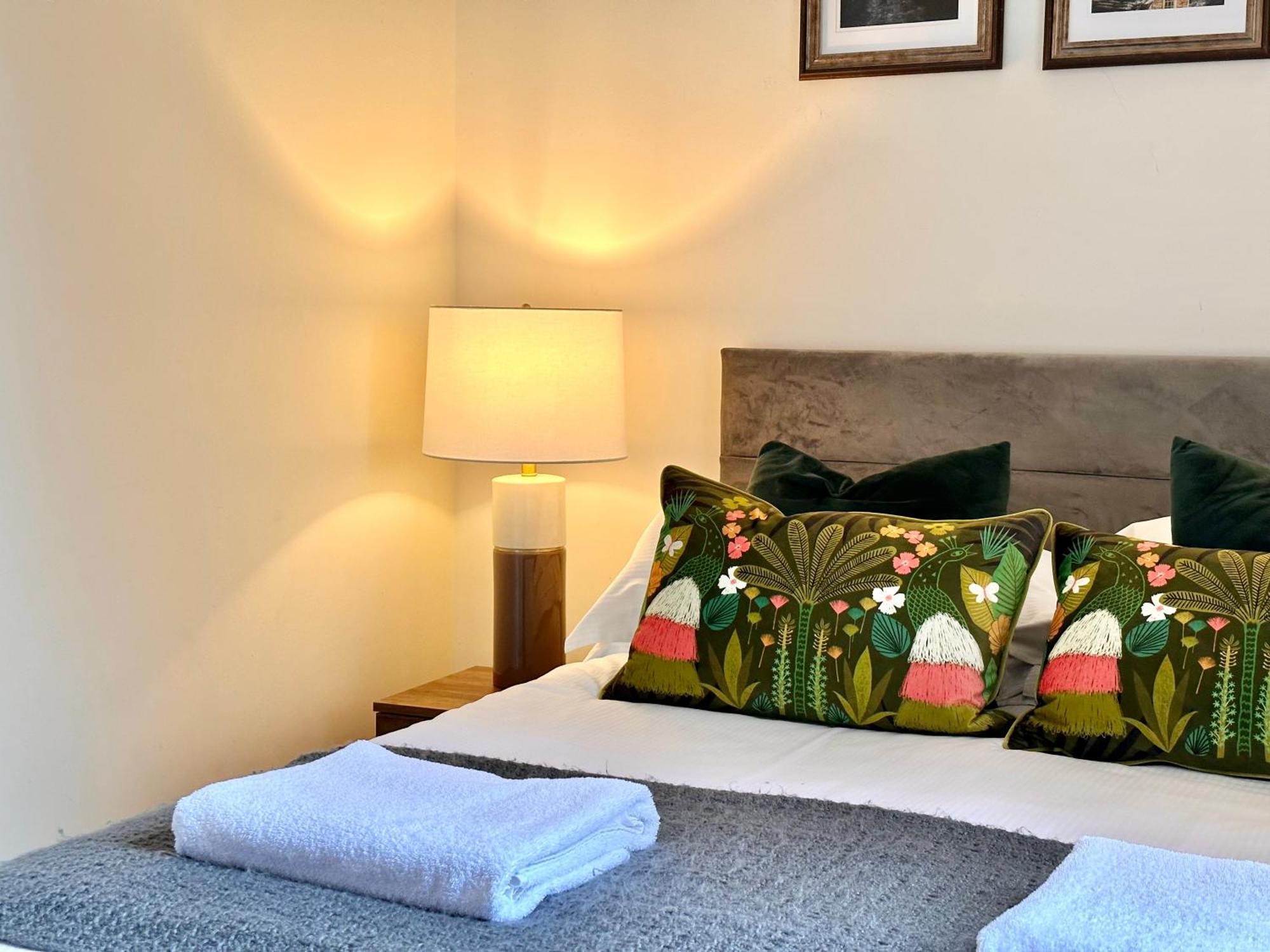 Апартаменты Clifford'S Reach At Bluebridge Court With Free Parking Йорк Экстерьер фото