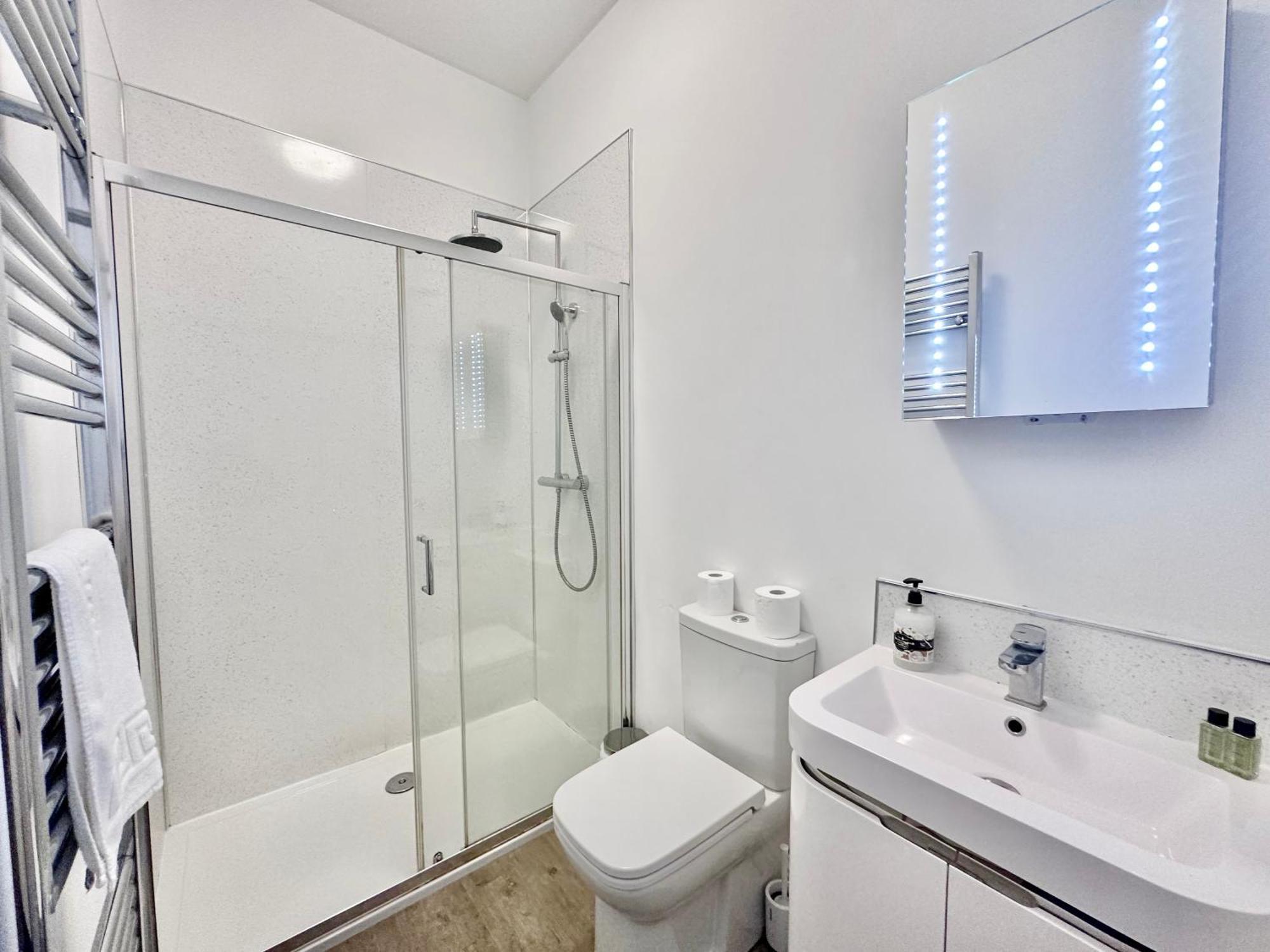 Апартаменты Clifford'S Reach At Bluebridge Court With Free Parking Йорк Экстерьер фото